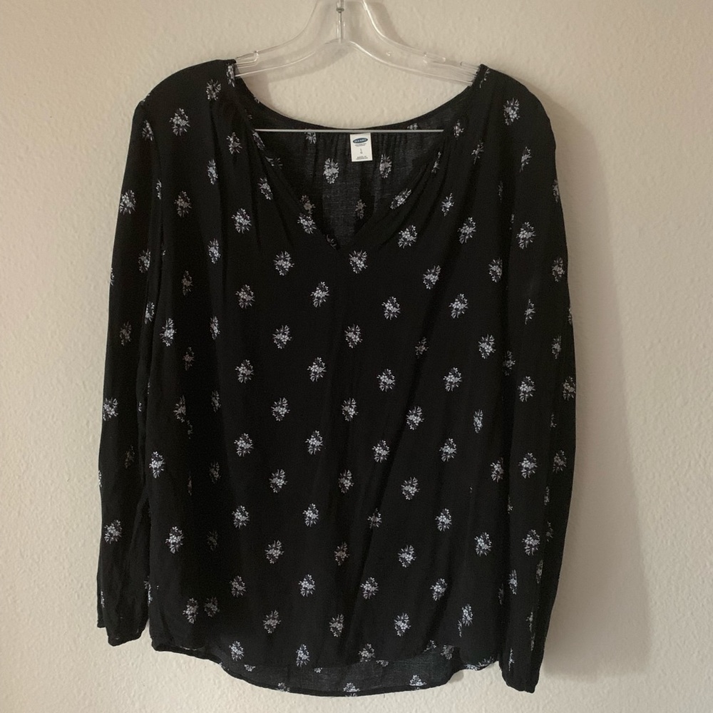 Black and white flowered blouse